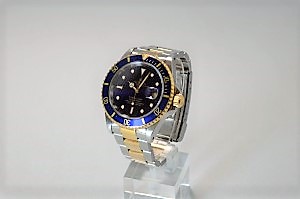 ロレックス ROLEX 腕時計青サブマリーナ16613のお買取り～名古屋市港区より