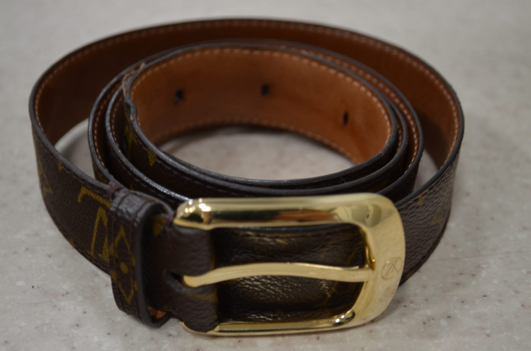 LouisVuittonルイヴィトン ベルトのお買取り～名古屋市名東区より