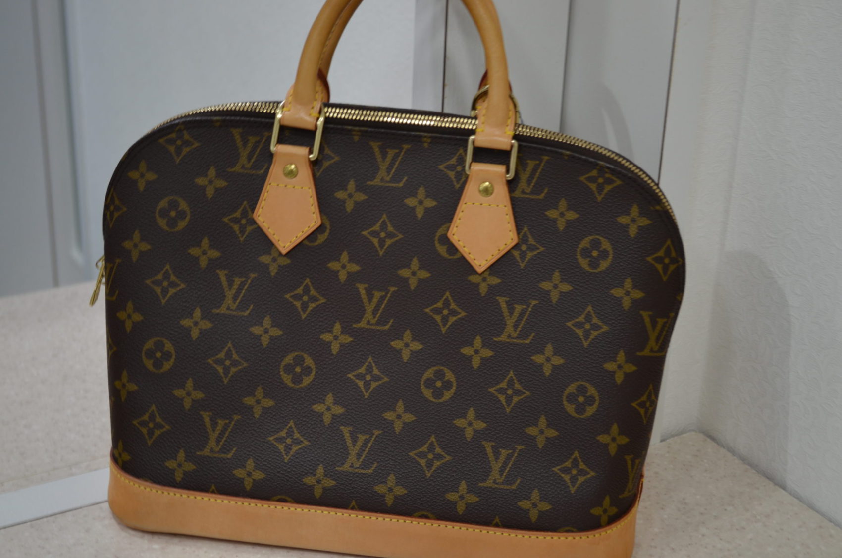 LouisVuittonルイヴィトン　モノグラムバックのお買取り～愛知県知多市より