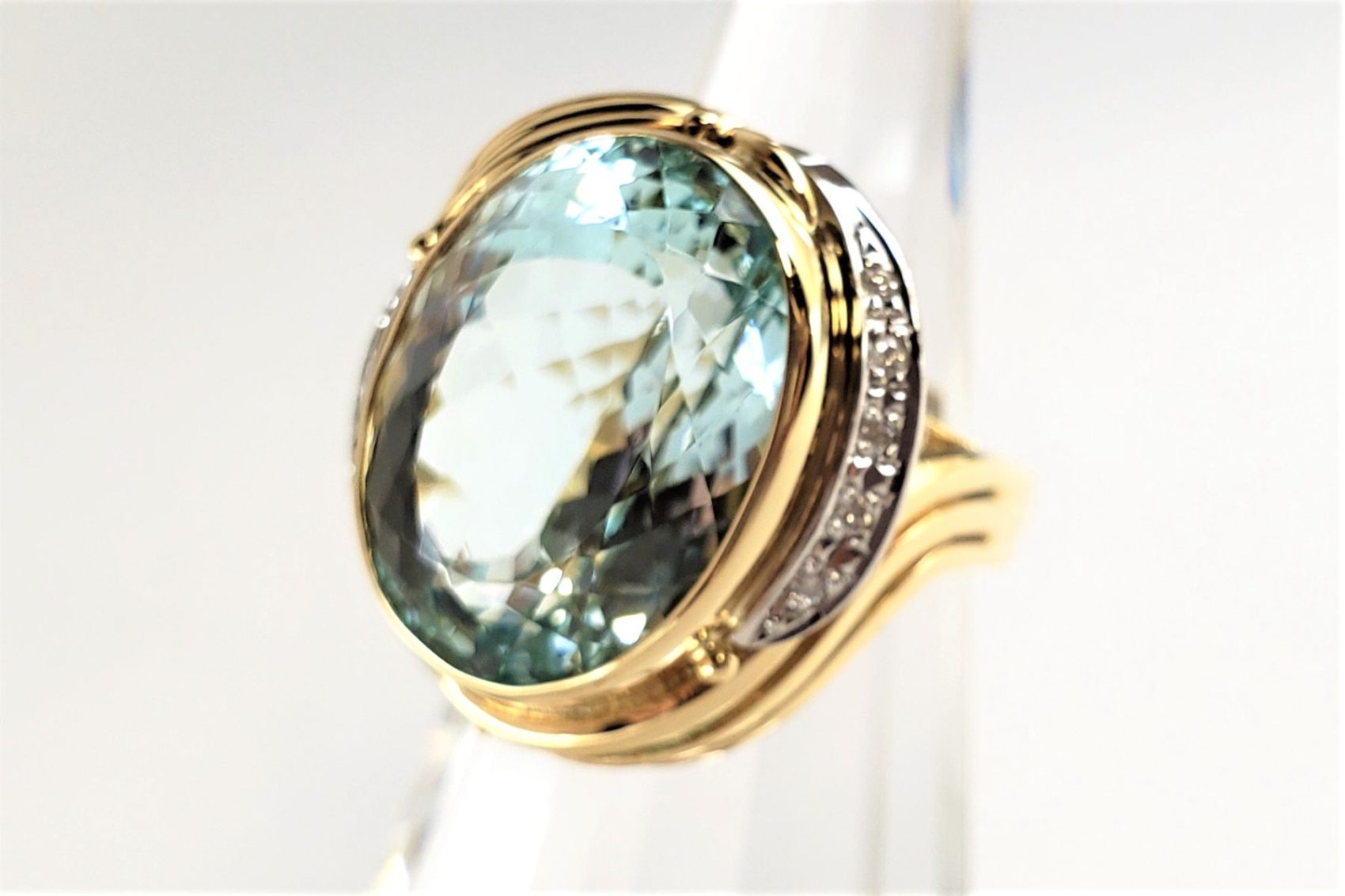 指輪 K18 アクアマリン ダイヤモンド[お買取価格¥40,000]/名古屋市天白区より